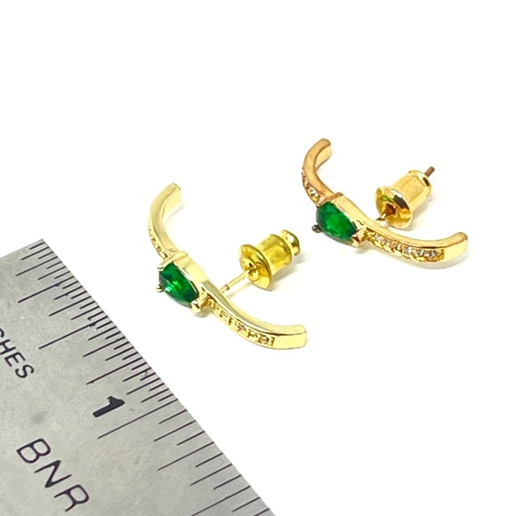 New Anthropologie Bar Stack Gold Earrings Green - Picture 3 of 4